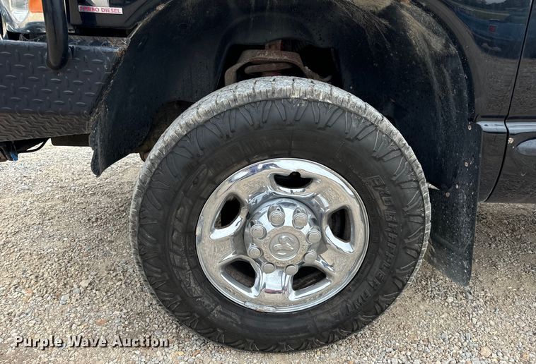 image for item EH7026 2003 Dodge Ram 2500 SLT pickup truck