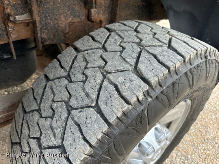 image for item EH7026 2003 Dodge Ram 2500 SLT pickup truck