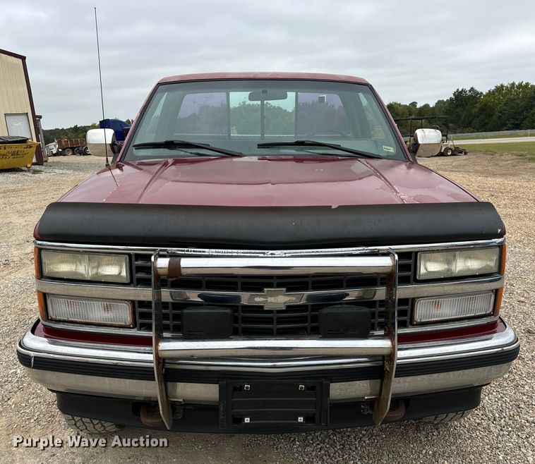 image for item EH7027 1990 Chevrolet  K1500 pickup truck