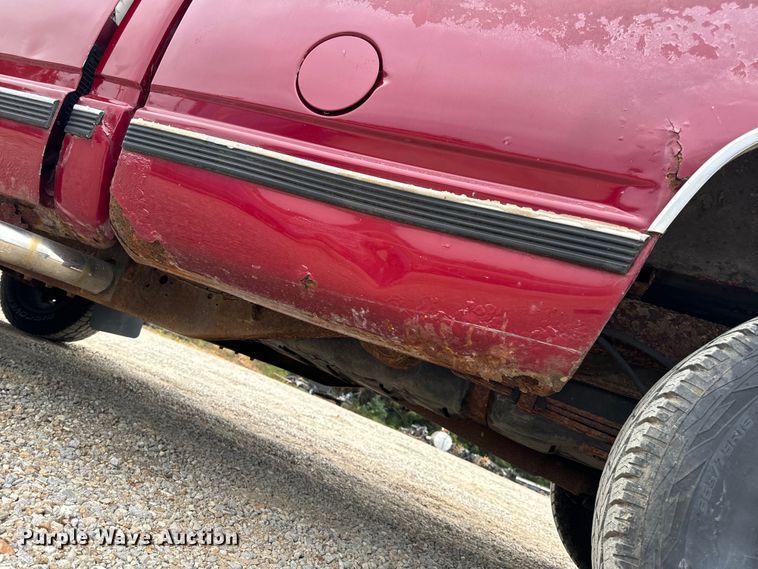 image for item EH7027 1990 Chevrolet  K1500 pickup truck