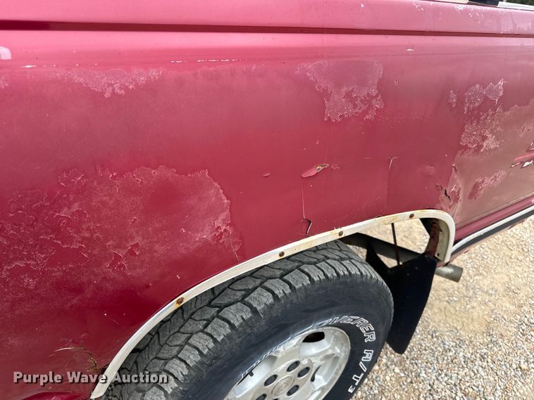 image for item EH7027 1990 Chevrolet  K1500 pickup truck