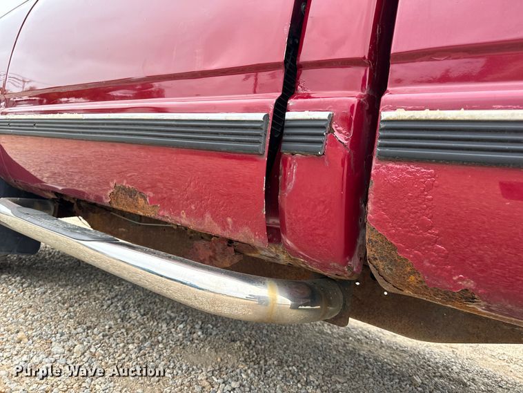 image for item EH7027 1990 Chevrolet  K1500 pickup truck