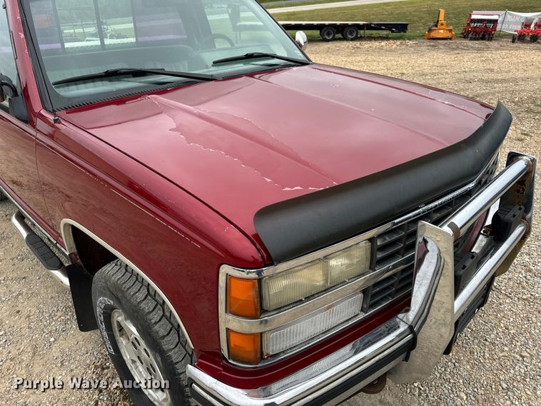 image for item EH7027 1990 Chevrolet  K1500 pickup truck