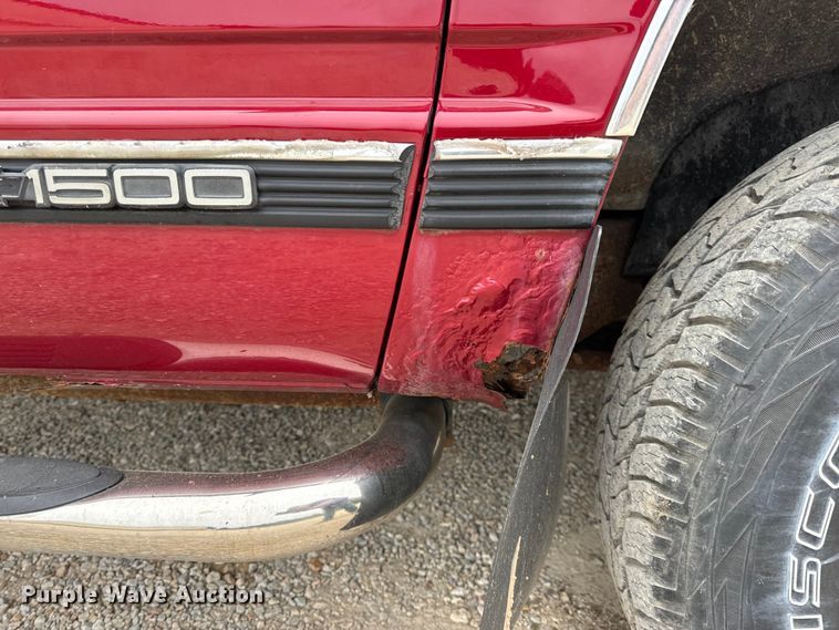 image for item EH7027 1990 Chevrolet  K1500 pickup truck