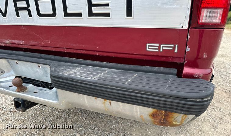 image for item EH7027 1990 Chevrolet  K1500 pickup truck