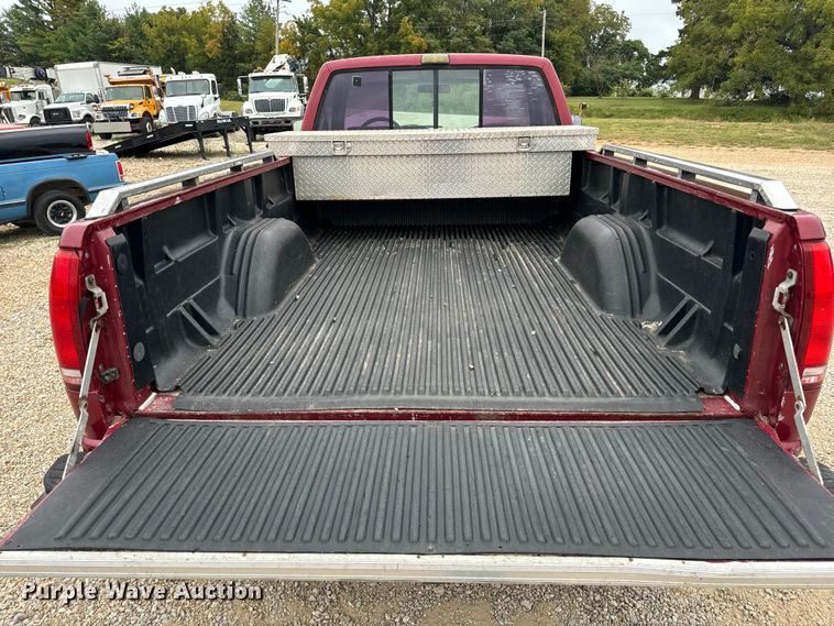 image for item EH7027 1990 Chevrolet  K1500 pickup truck