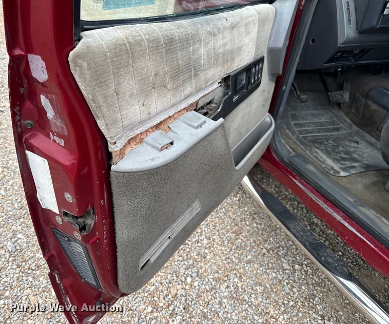 image for item EH7027 1990 Chevrolet  K1500 pickup truck