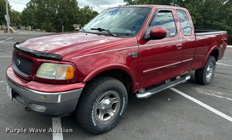 image for item EH7035 2003 Ford F150 Lariat SuperCab pickup truck