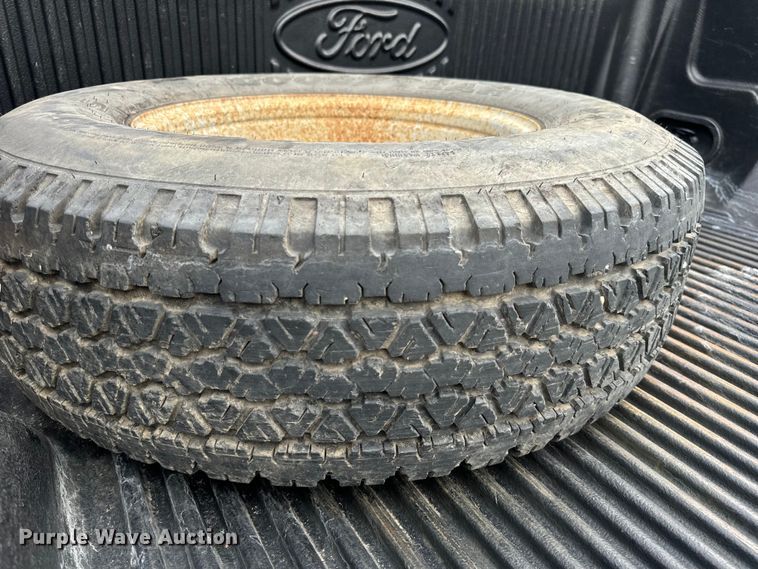 image for item EH7035 2003 Ford F150 Lariat SuperCab pickup truck