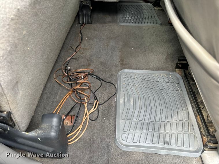 image for item EH7035 2003 Ford F150 Lariat SuperCab pickup truck