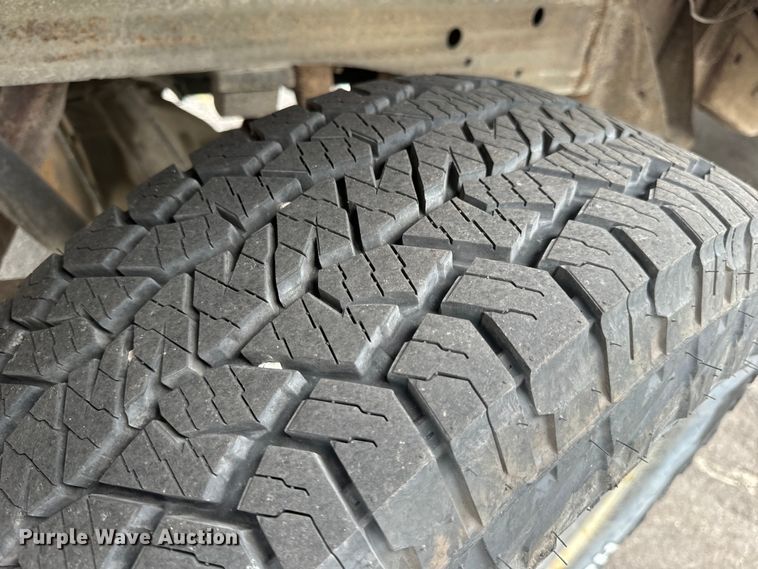 image for item EH7035 2003 Ford F150 Lariat SuperCab pickup truck