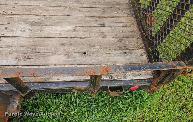 image for item EI3950 2005 PJ utility trailer