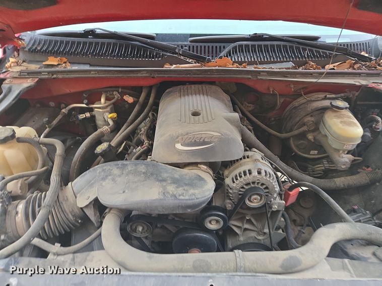 image for item EI4043 2005 Chevrolet  Silverado 1500 Ext. Cab pickup truck