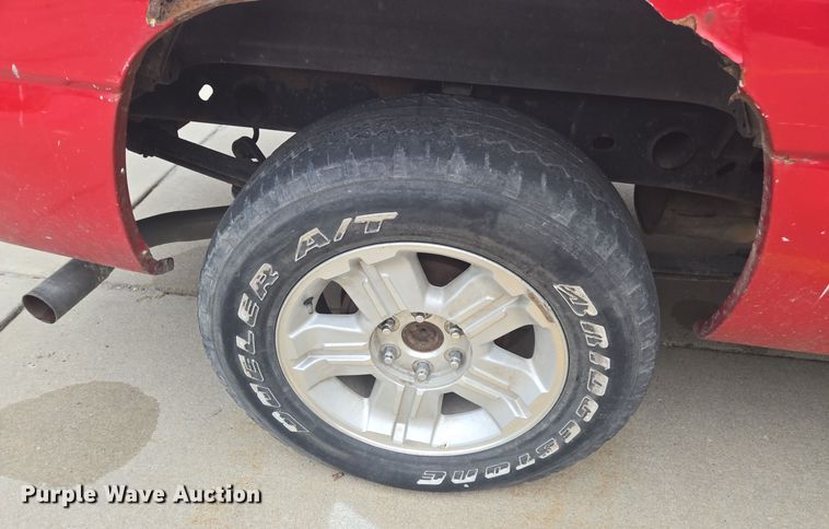 image for item EI4043 2005 Chevrolet  Silverado 1500 Ext. Cab pickup truck