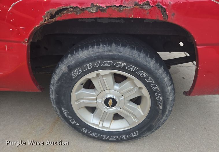 image for item EI4043 2005 Chevrolet  Silverado 1500 Ext. Cab pickup truck