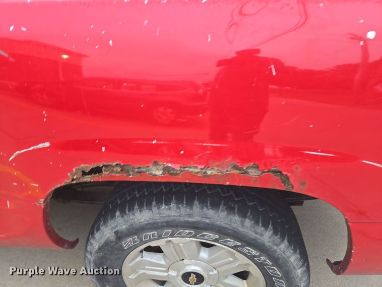 image for item EI4043 2005 Chevrolet  Silverado 1500 Ext. Cab pickup truck