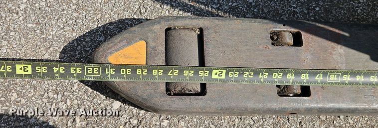 image for item EI8266 (3) Crown WP3035-45 pallet jacks