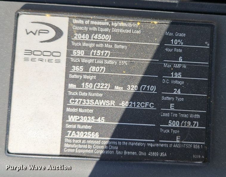 image for item EI8266 (3) Crown WP3035-45 pallet jacks