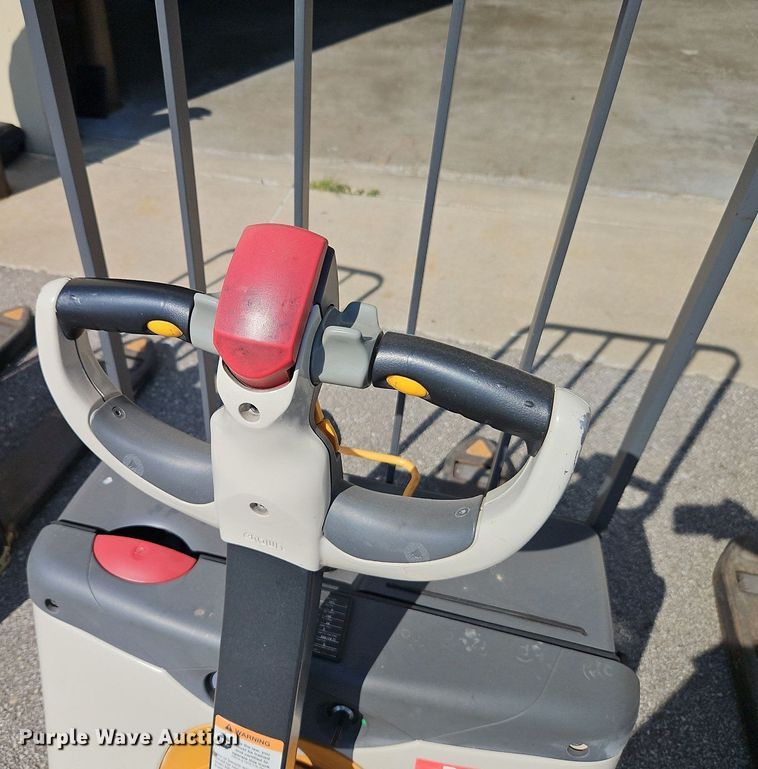 image for item EI8266 (3) Crown WP3035-45 pallet jacks