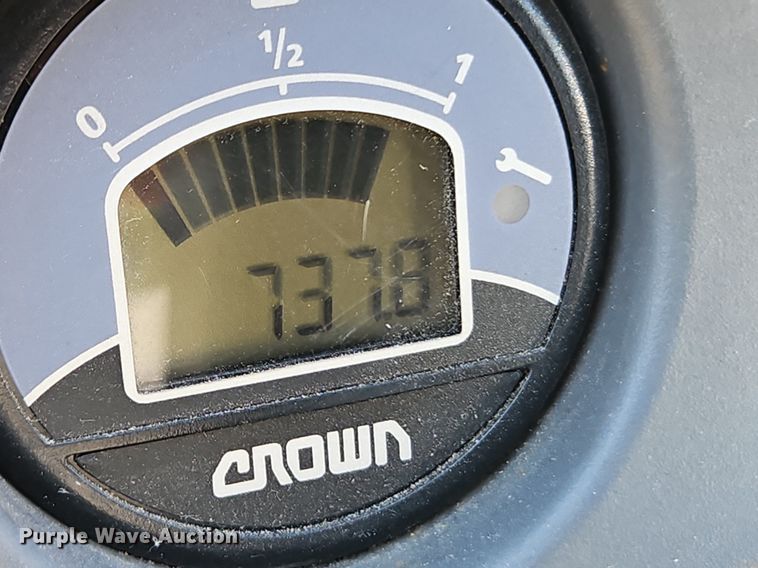 image for item EI8266 (3) Crown WP3035-45 pallet jacks