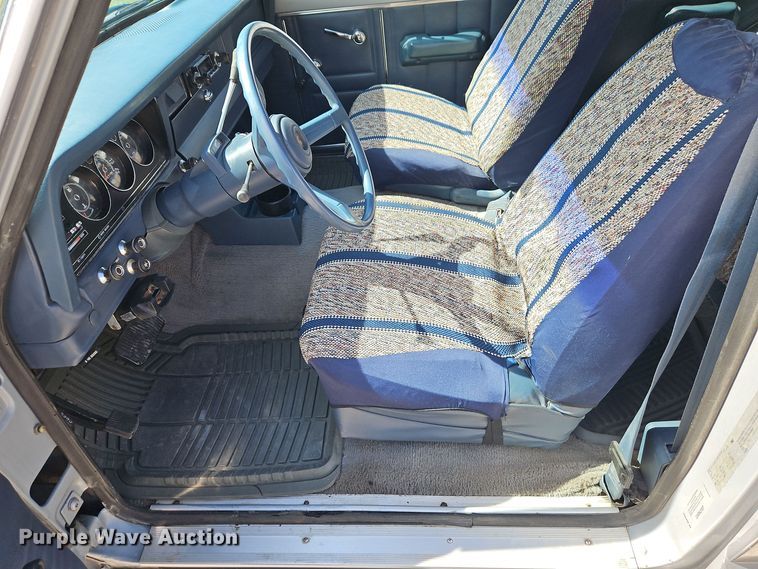 image for item EI8375 1982 Jeep Cherokee  SUV