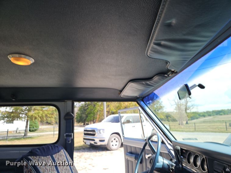 image for item EI8375 1982 Jeep Cherokee  SUV