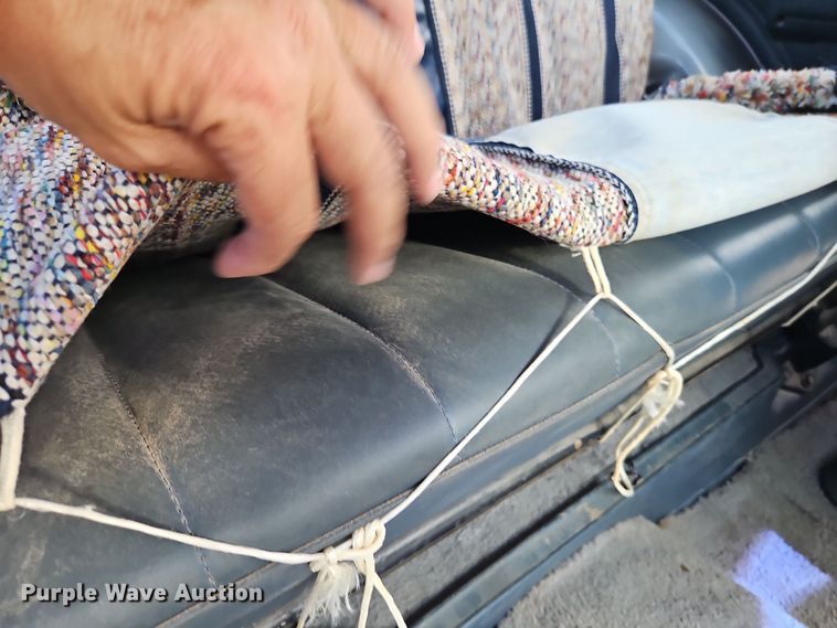 image for item EI8375 1982 Jeep Cherokee  SUV