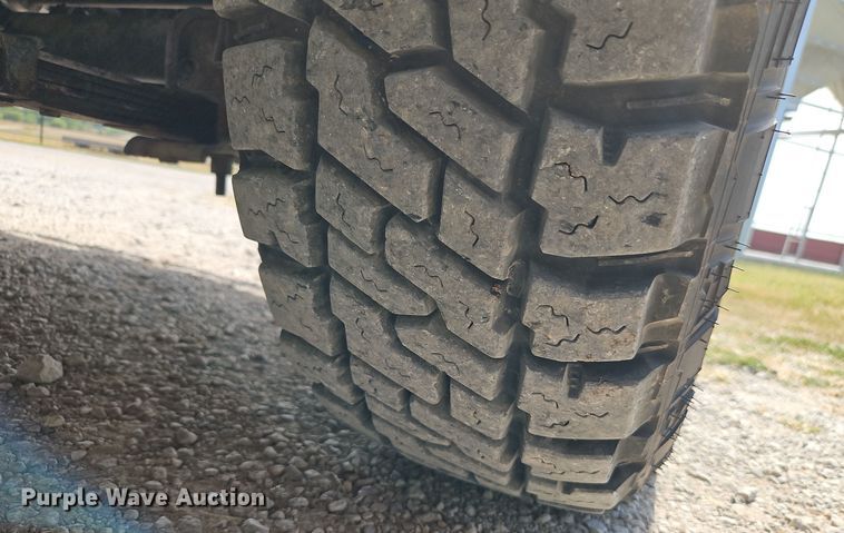 image for item EI8375 1982 Jeep Cherokee  SUV