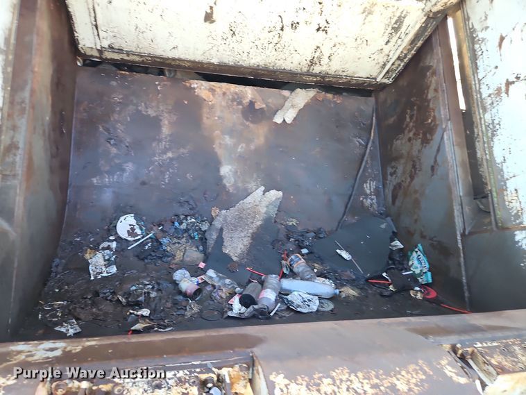 image for item EI8377 2008 International  7400 refuse truck