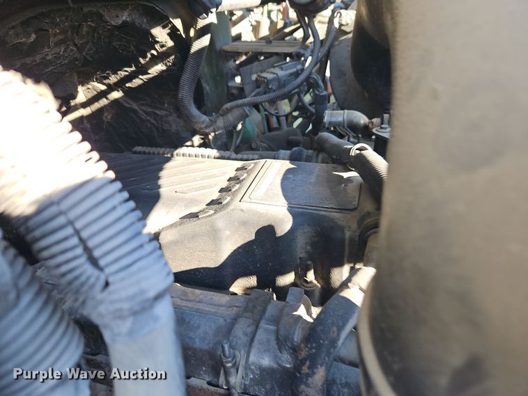 image for item EI8377 2008 International  7400 refuse truck