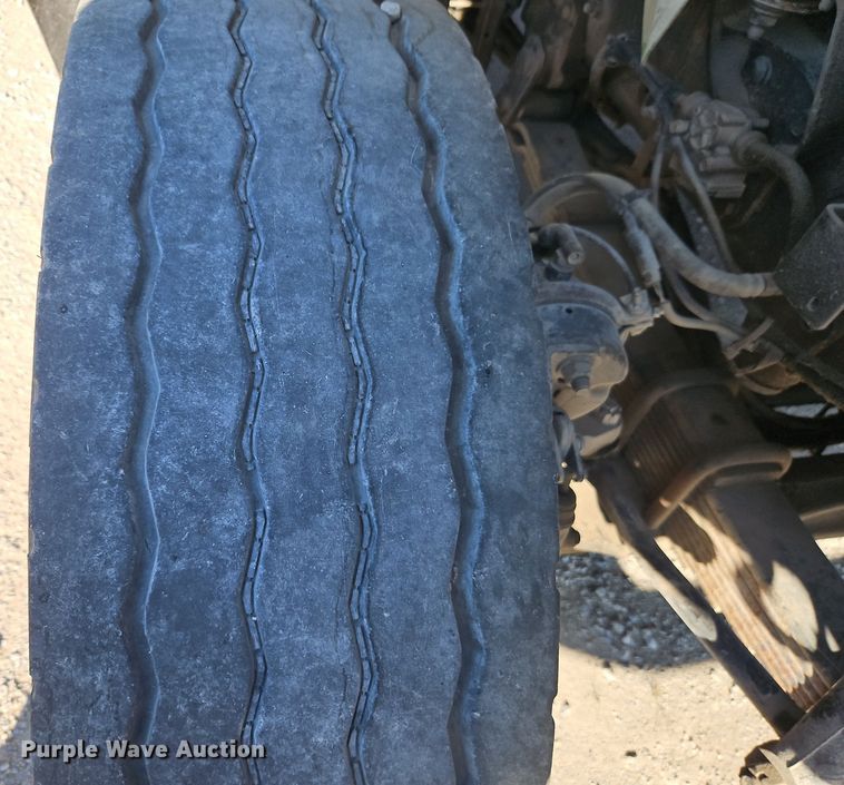 image for item EI8377 2008 International  7400 refuse truck