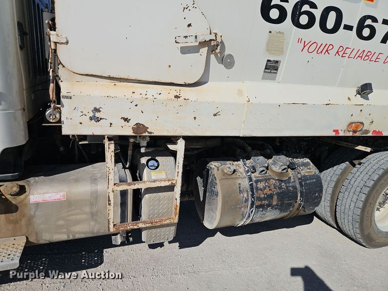 image for item EI8378 2013 Freightliner  M2 refuse truck