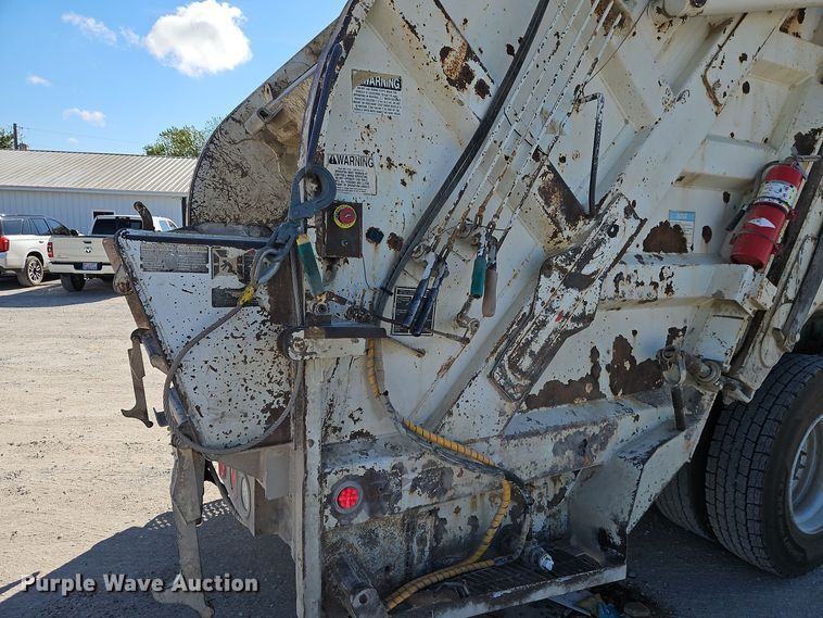 image for item EI8378 2013 Freightliner  M2 refuse truck