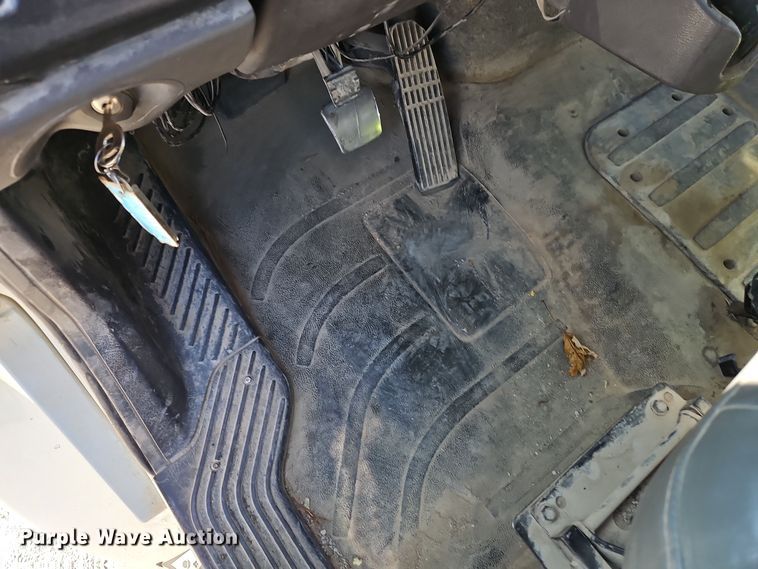 image for item EI8378 2013 Freightliner  M2 refuse truck