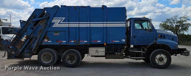 image for item EI8380 2006 Sterling  L9500 refuse truck