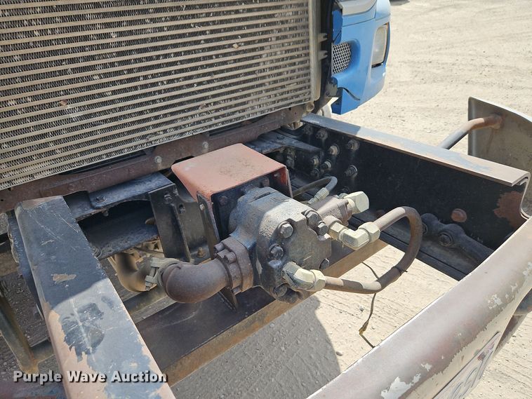 image for item EI8380 2006 Sterling  L9500 refuse truck