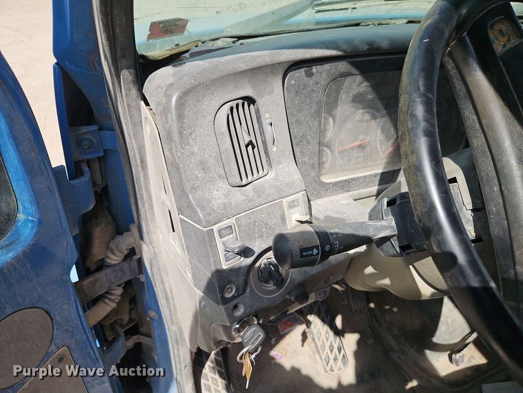 image for item EI8380 2006 Sterling  L9500 refuse truck