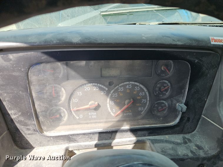 image for item EI8380 2006 Sterling  L9500 refuse truck