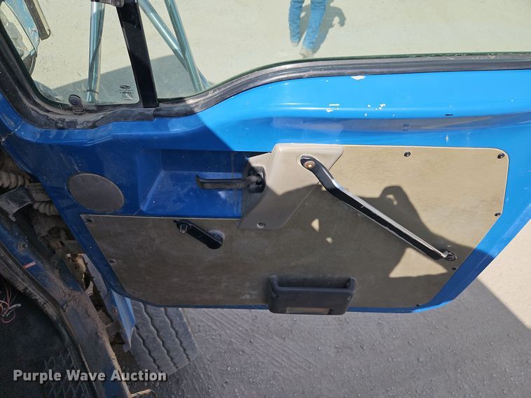 image for item EI8380 2006 Sterling  L9500 refuse truck