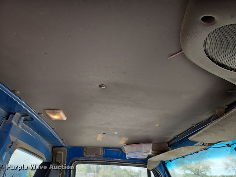 image for item EI8380 2006 Sterling  L9500 refuse truck