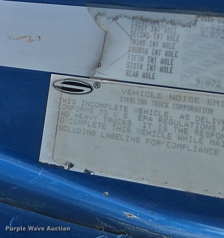 image for item EI8380 2006 Sterling  L9500 refuse truck