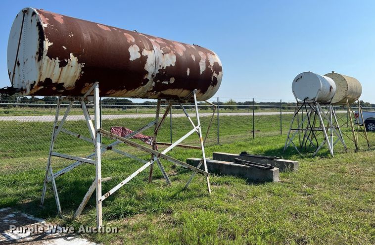 image for item EJ3011 (3) fuel tanks with stands