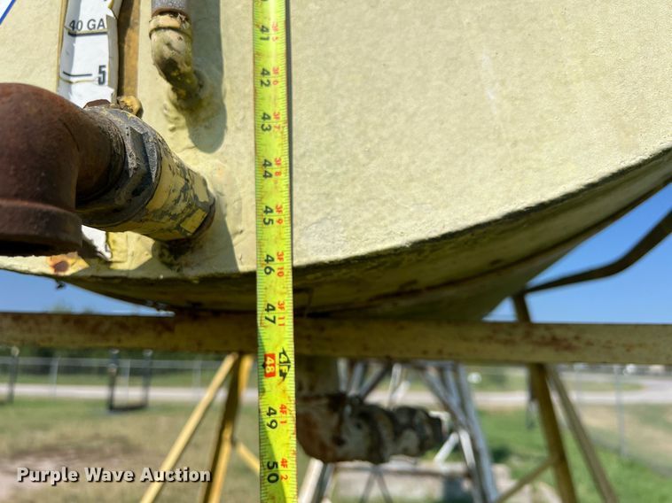 image for item EJ3011 (3) fuel tanks with stands