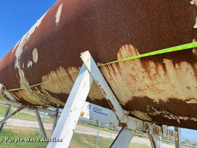 image for item EJ3011 (3) fuel tanks with stands