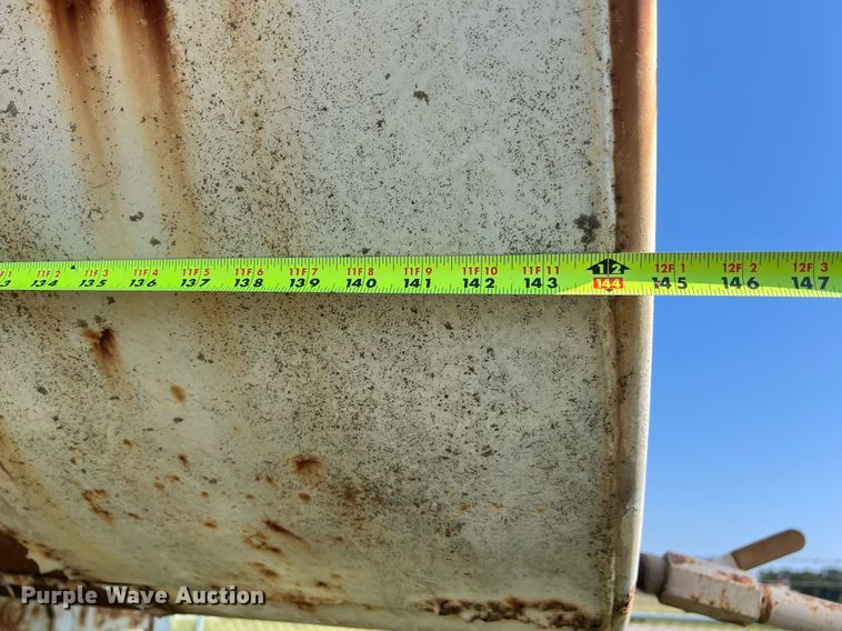 image for item EJ3011 (3) fuel tanks with stands