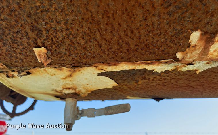 image for item EJ3011 (3) fuel tanks with stands