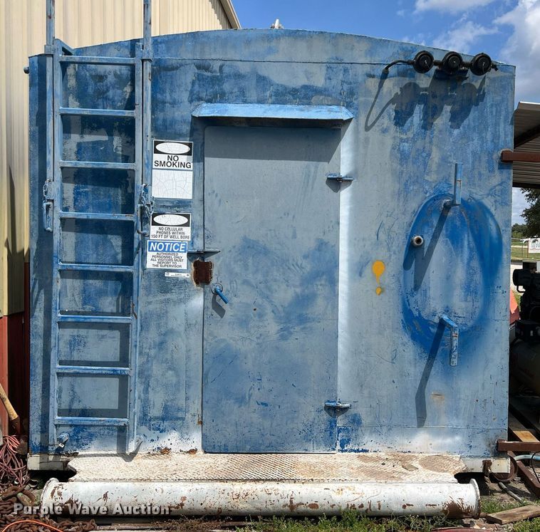 image for item EJ3014 Skid mounted storage container