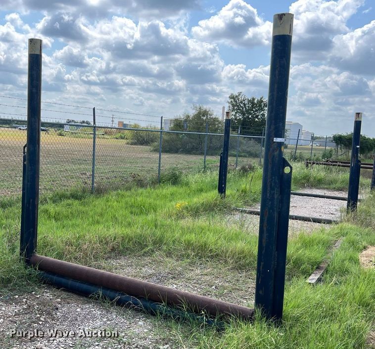 image for item EJ3017 Pipe  