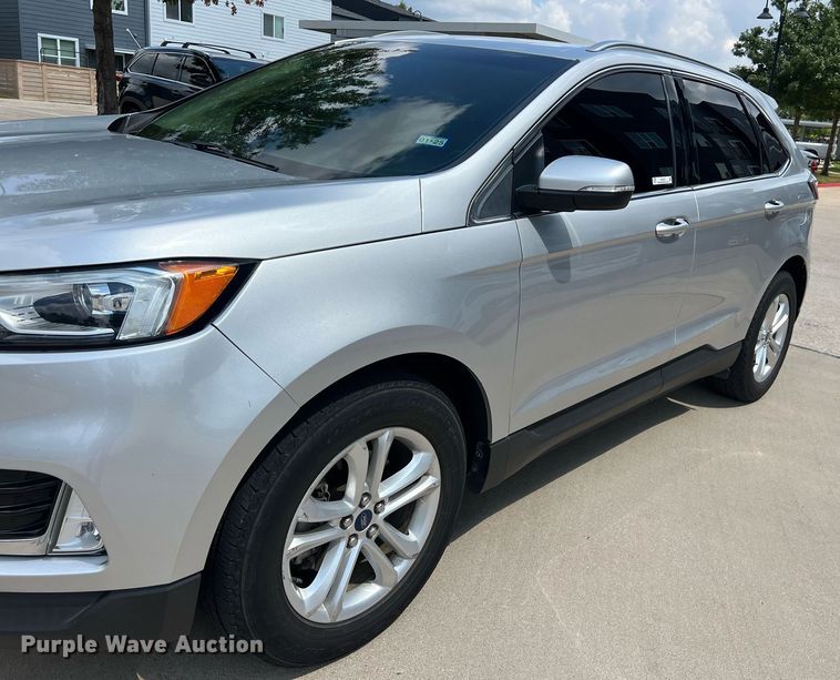 image for item EJ3018 2019 Ford Edge SEL SUV