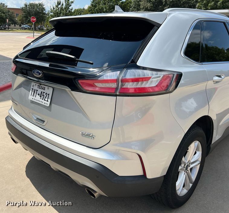 image for item EJ3018 2019 Ford Edge SEL SUV
